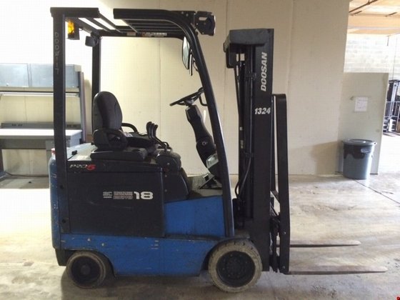 2009 Doosan BC18S-5 Electric Electric