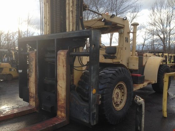 1981 Hyster H620B Diesel Pneumatic