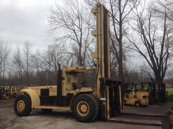 1981 Hyster H620B Diesel Pneumatic