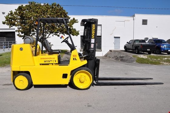 Hyster S155XL LP Gas Cushion