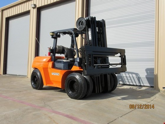 2005 Toyota 7FGU70 LP Gas