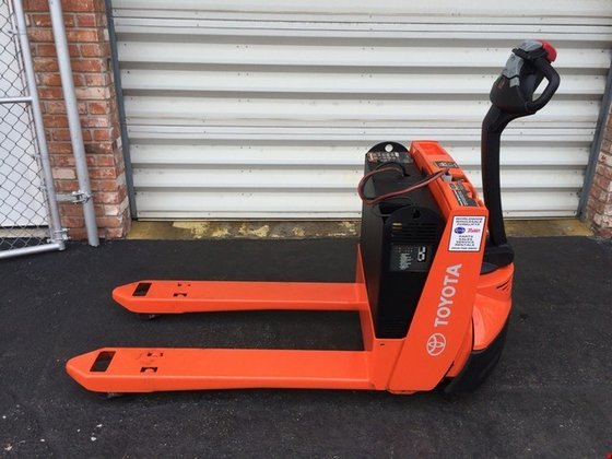 Toyota 6HBW23 Electric Electric Walkie