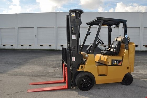 2009 Cat GC45K LP Gas
