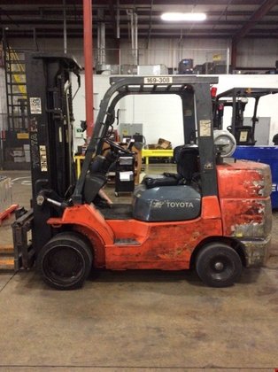 2010 Toyota 7FGCU45 LP Gas
