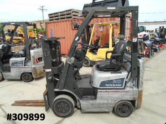 2010 Nissan MCP1F1A15LV LP Gas
