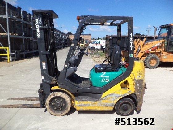 2010 Komatsu FG25STU-16 LP Gas