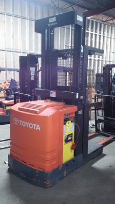 2009 Toyota 7BPUE15 Electric Electric