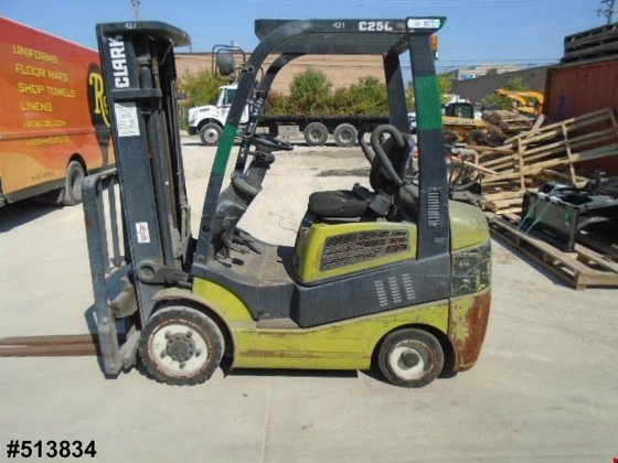 2007 Clark C25C LP Gas