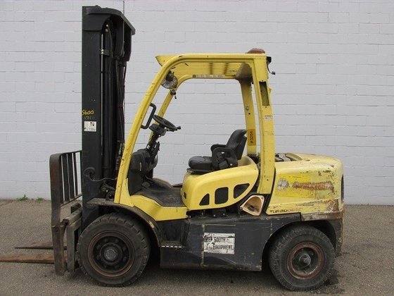 2009 Hyster H80FT Diesel Pneumatic