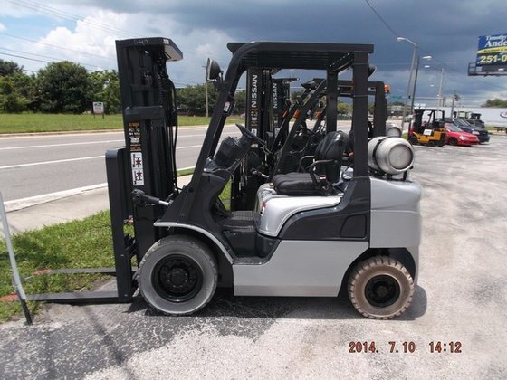 2007 Mitsubishi FG25N-G-LP LP Gas