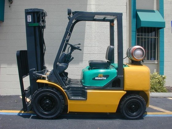 2005 Komatsu FG30HT-14 LP Gas