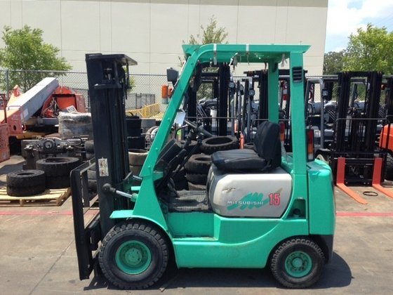 1992 Mitsubishi FD15-F16B Diesel Pneumatic