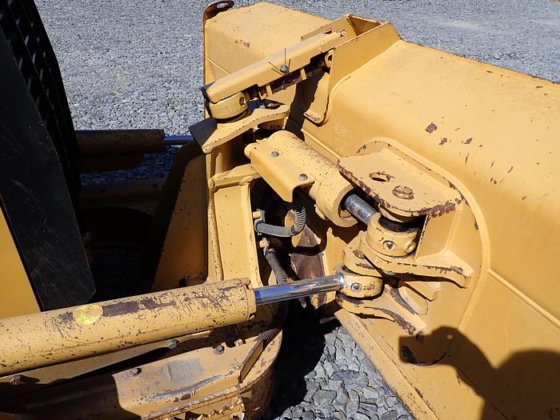 2011 CAT D5K XL Crawler