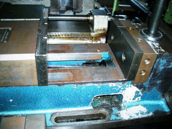 ナベヤ E575/LT630JV