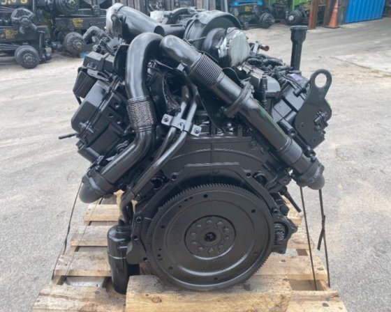 2006 INTERNATIONAL VT365 ENGINE 235HP in Miami, FL, USA