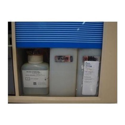 グルコースおよび乳酸アナライザー