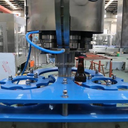 用于碳酸饮料的分体式玻璃瓶灌装机
