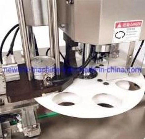 锡铝罐食品自动封盖机封口包装机