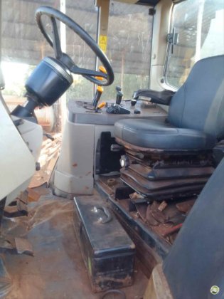 2016 JOHN DEERE 6110J