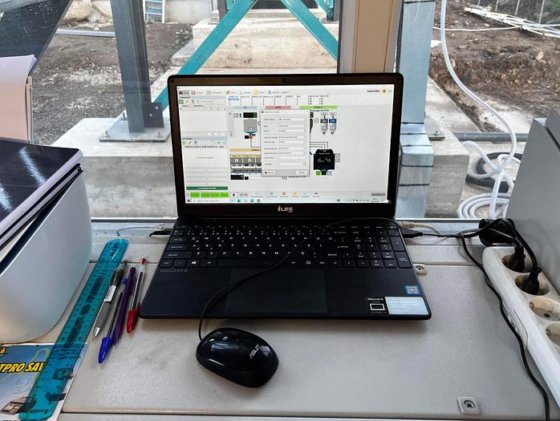 100立方米移动混凝土搅拌站