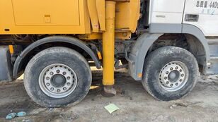 梅赛德斯-奔驰 Actros