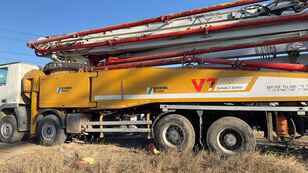 梅赛德斯-奔驰 Actros