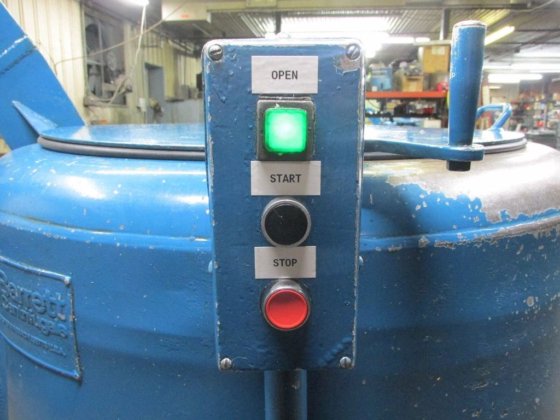 Barrett 402-E Späneschleuder.