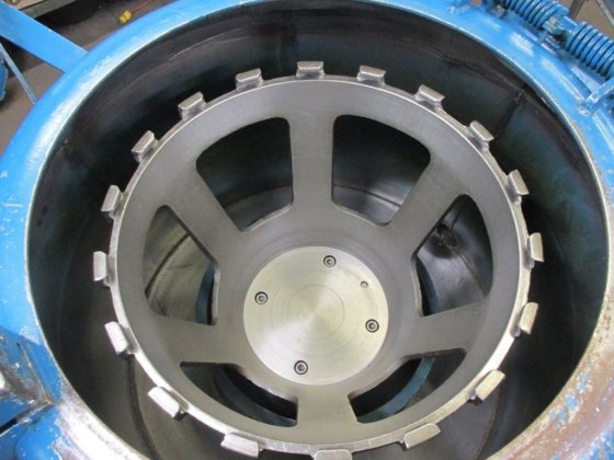 Barrett 402-E Späneschleuder.