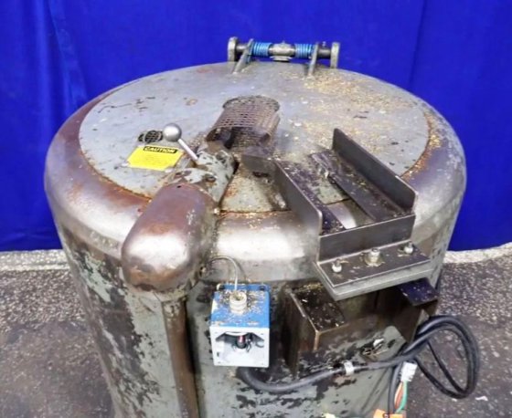 Barrett 402-E Späneschleuder.