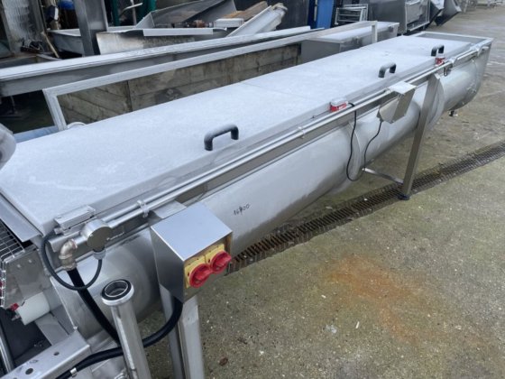 穴あきねじ攪拌機