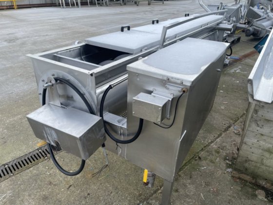 穴あきねじ攪拌機