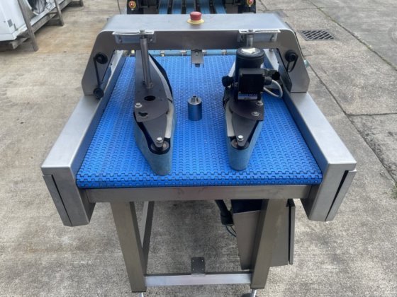 統合ソリューション統合者 3