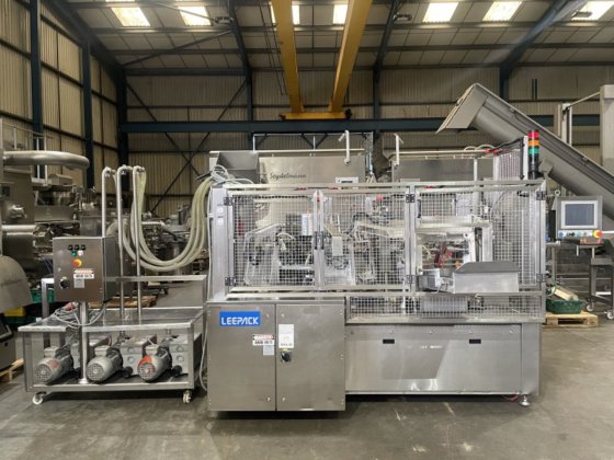 リーンパック ロータリーヴァキューム充填封止機