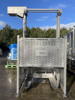 マレル・ドルラブ ティッパー