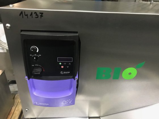 バイオジュースィングマシン