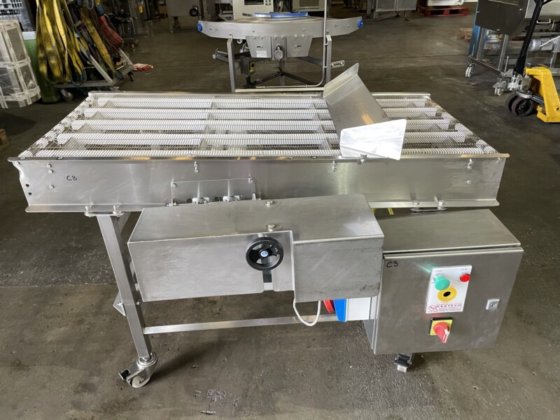 C3. 线网带式输送机