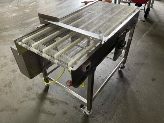 C3. 线网带式输送机