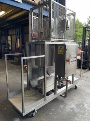 API ツインホッパー混合機システム