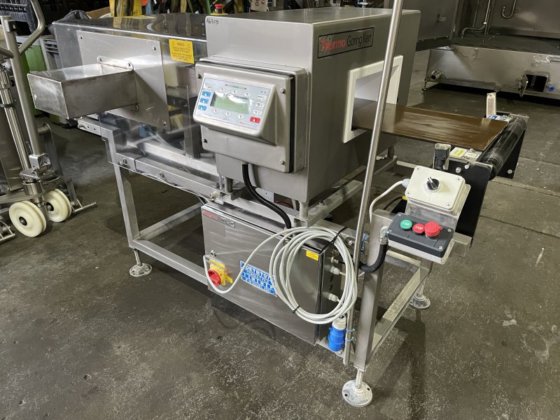 サーモ ガリング・カー メタルディテクター