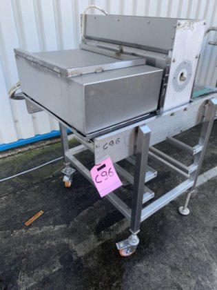 C96. 线网带式输送机