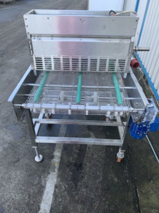 C96. 线网带式输送机