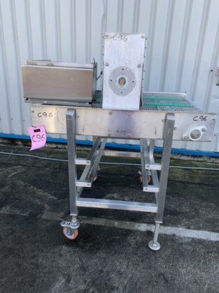 C96. 线网带式输送机