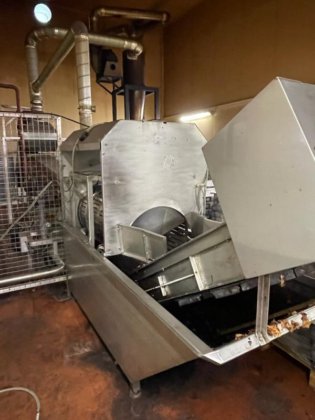 烧煮剥皮线用于腌制洋葱