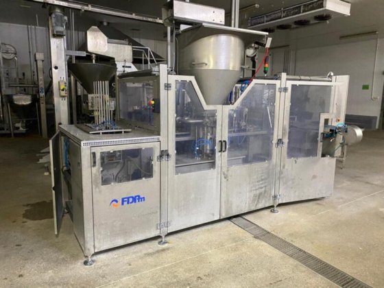 肉の缶詰工場の完全な内容