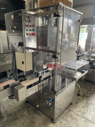 小型ボトル用キング6ヘッドボトリングライン