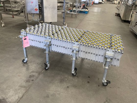 C212 伸縮式コンベヤ