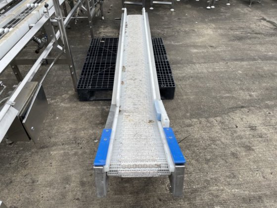 C176. 极地系统电梯