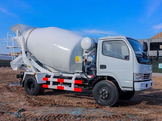 ManXing 3m³小型混凝土搅拌车