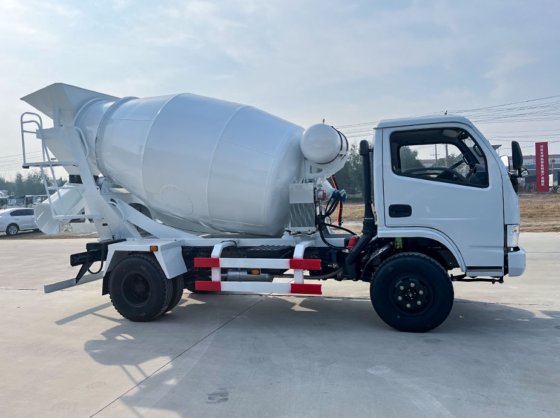 ManXing 4m³混凝土搅拌车