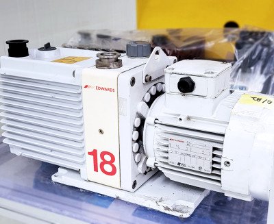 Edwards，E1M18，真空泵